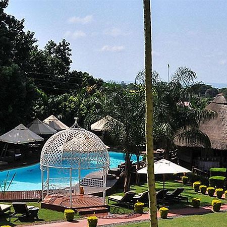 2Ten Hotel Sibasa Bagian luar foto