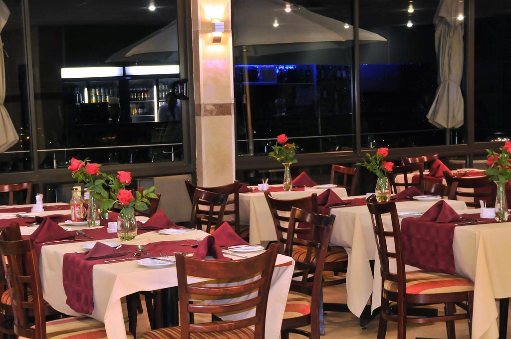 2Ten Hotel Sibasa Bagian luar foto