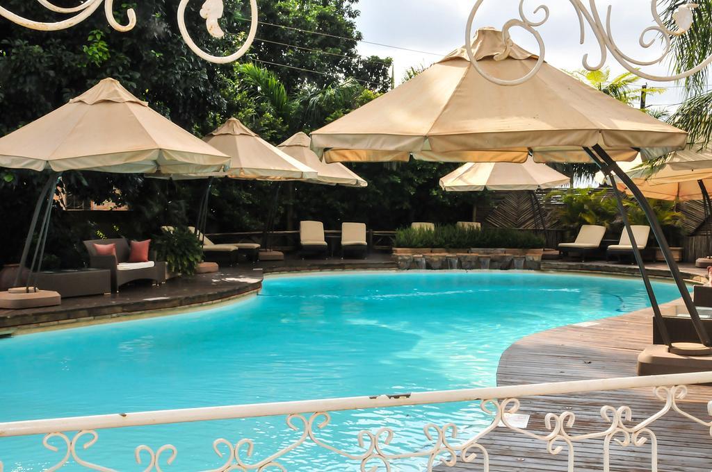 2Ten Hotel Sibasa Bagian luar foto