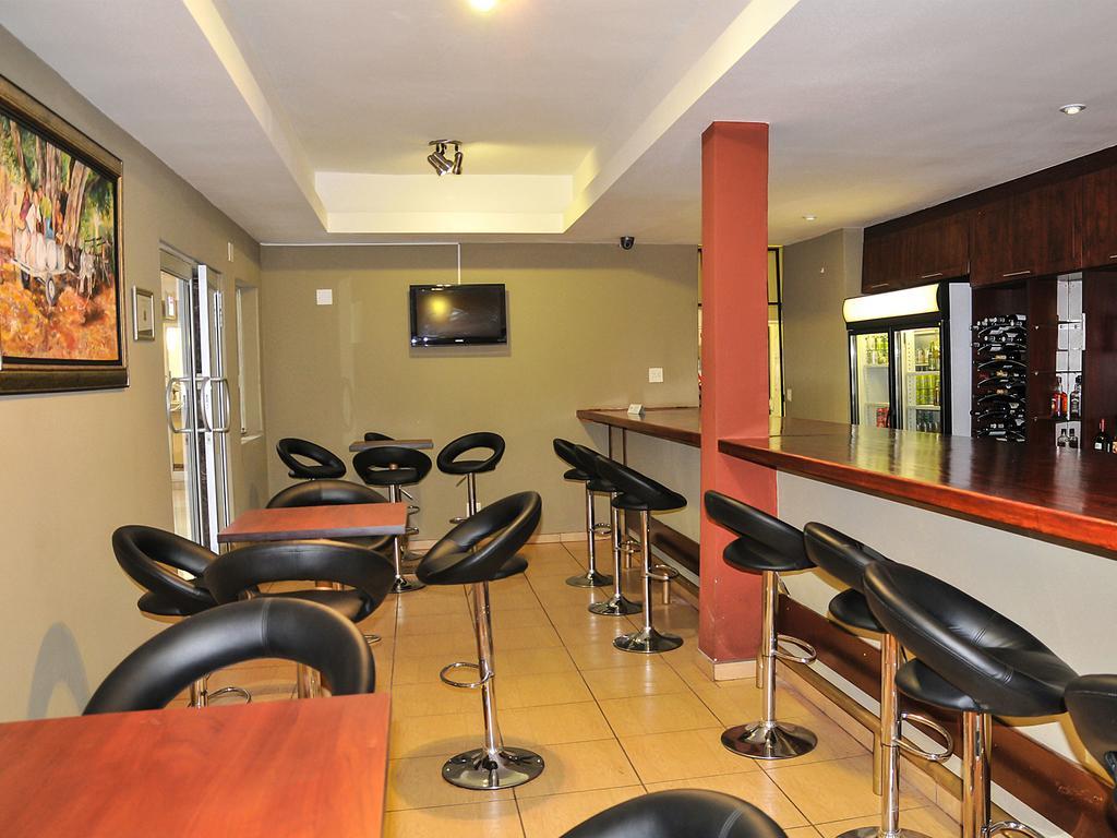 2Ten Hotel Sibasa Bagian luar foto